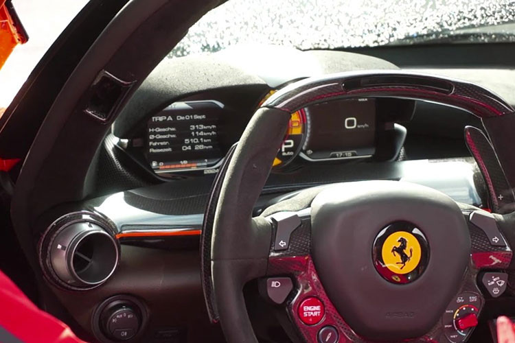 Về siêu xe Ferrari LaFerrari được đại gia mua Porsche 918 Spyder tiết lộ sắp về nước, đây là 1 trong những mẫu xe từng khó mua nhất thế giới lúc ra mắt, lý do là hãng Ferrari cần khách hàng phải có đến 5 chiếc xe của mình trong garage mới xét duyệt bán hàng. Ngoài ra, khách phải cam kết không bán lại siêu phẩm LaFerrari nếu chưa đủ 18 tháng sở hữu.