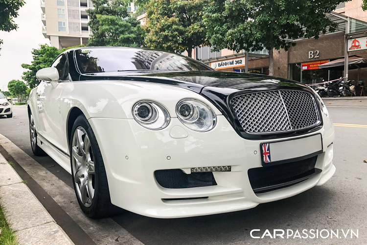 Phiên bản nâng cấp này không được can thiệp vào khối động cơ. Bentley Continental GT được trang bị cỗ máy W12 tăng áp kép có dung tích 6.0 lít, sản sinh công suất tối đa 552 mã lực tại vòng tua máy 6.100 vòng/phút và mô-men xoắn cực đại đạt mức 650 Nm tại dải vòng tua 1.600 – 6.100 vòng/phút. Nhờ hệ thống dẫn động 4 bánh và hộp số tự động 6 cấp, chiếc xe sang này có thể tăng tốc từ 0-100 km/h trong vòng 4,8 giây và có tốc độ tối đa 318 km/h.