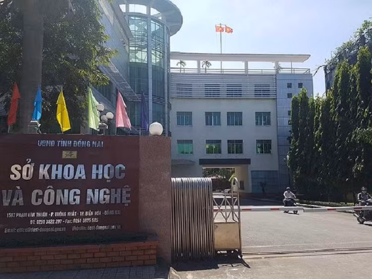 Khoi to cuu Giam doc So Khoa hoc va Cong nghe Dong Nai