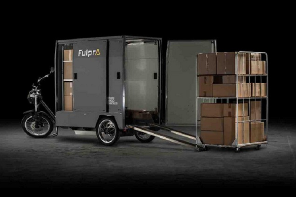 Với suy nghĩ này, Fulpra Motors, một công ty ở Hà Lan, đã cùng nhau đưa ra một giải pháp vận chuyển hàng hóa mới mẻ và khả thi nhất để thực hiện trên đường phố của chúng ta - đó chính là xe đạp điện Fulpra L1 Cargo Bike 2022 mới. 