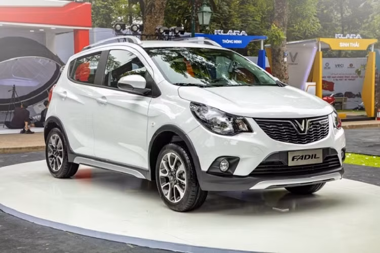 Loat xe oto dang ban chay tai Viet Nam nhung lai 