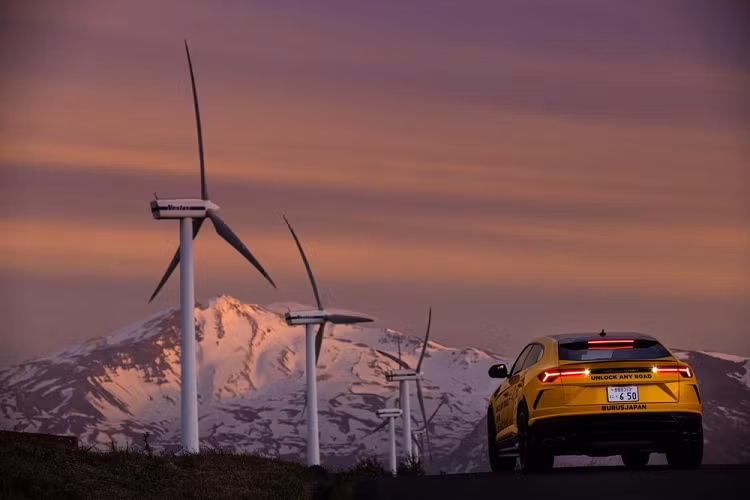 Lamborghini Urus sẽ nhận được nâng cấp giữa vòng đời vào khoảng thời gian đầu năm sau.