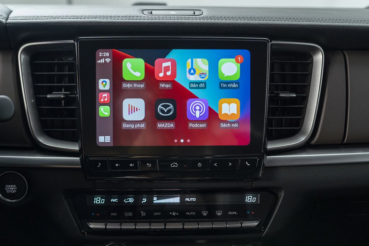 Ngoài ra, All New Mazda BT-50 sở hữu khoảng sáng gầm xe cao (229 mm), giúp xe chinh phục mọi địa hình, đi cùng với khả năng lội nước lên đến 800 mm. Mẫu xe thế hệ mới trang bị nút xoay gài cầu điện, khóa vi sai cầu sau mang đến khả năng linh hoạt trên nhiều địa hình khác nhau, kể cản những địa hình offroad khó.