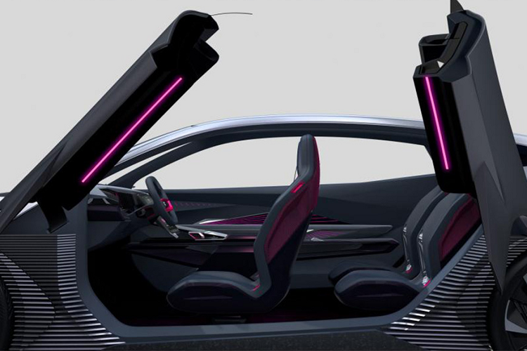 Chiếc concept nổi bật với vòm bánh xe phát sáng màu khi đang sạc, đỗ hoặc di chuyển. Phần đầu xe nổi bật với kính chắn gió kiểu gợn sóng, các cột trụ tối giản và một mui kính năng động. Đuôi xe góc cạnh hơn với cụm đèn hậu hình boomerang và nối với nhau bằng dải LED mảnh.