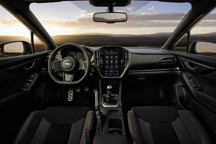 Động cơ 2.4L tăng áp cho công suất tối đa 271 mã lực tại 5.600 vòng/phút và mô-men xoắn cực đại 349Nm đại tại dải vòng tua 2.000 – 5.200 vòng/phút. Công suất (mã lực) được nâng cấp, trong khi mô-men xoắn cực đại không thay đổi so với thế hệ thứ 4 trước đó.