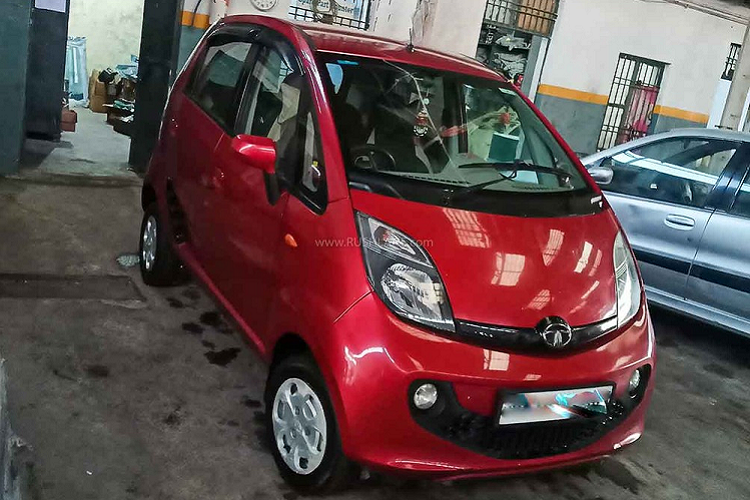 Mat 1.200 USD phi phat, vi 