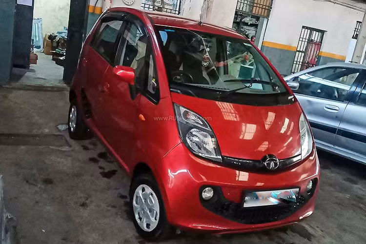 Mat 1.200 USD phi phat, vi 