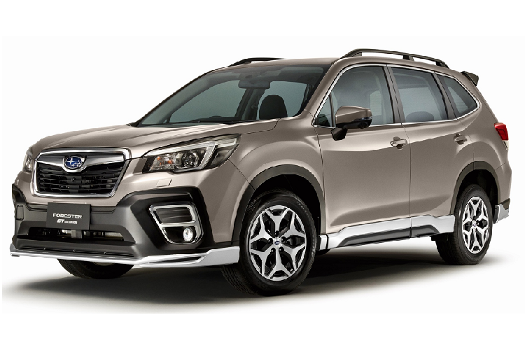 Subaru Forester 2.0iL GT Lite Edition được trang bị mâm hợp kim 17 inch thiết kế hình bông tuyết. Đèn sương mù vẫn ở dạng halogen, trong khi đèn pha và đèn hậu dạng LED.