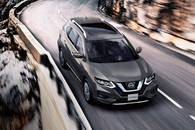 Với sự xuất hiện của động cơ mới, giá xe Nissan X-Trail 2022 tại thị trường Mỹ đã tăng đáng kể, dao động từ 26.700 - 37.980 USD. Trong khi đó, giá bán tương ứng của phiên bản cũ là 26.050 - 37.230 USD.