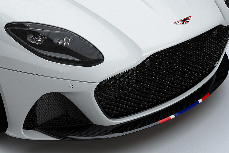 Chiếc siêu xe Aston Martin DBS Superleggera Concorde Edition ở Campuchia mang số thứ tự 03 trong tổng số 10 chiếc được sản xuất toàn cầu. Có vẻ như các đại gia Campuchia là khách hàng đầu tiên ở Đông Nam Á sở hữu xe Aston Martin DBS Superleggera Concorde Edition.