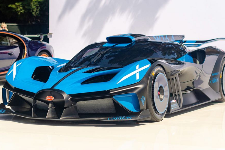 Bugatti Bolide hoàn toàn mới được sản xuất giới hạn chỉ 40 chiếc và có mức giá khởi điểm 4,8 triệu USD (tương đương 109,5 tỷ đồng)