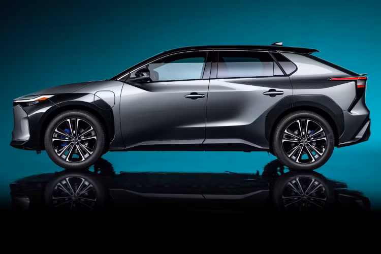 Toyota bZ4X Concept - loi khang dinh truoc ky nguyen xe dien-Hinh-2