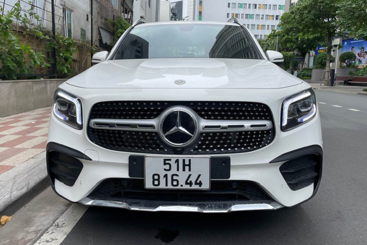 Nếu không muốn chờ đợi xe mới, thì lựa chọn xe cũ là một gợi ý dành cho các bác. 