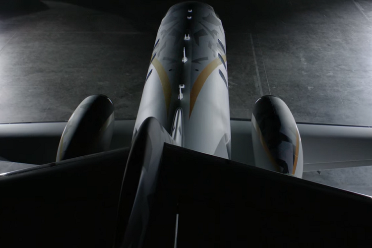 Các màu sơn độc quyền mới cũng đươc bổ sung vào danh sách lựa chọn vốn đã phong phú, và chúng bao gồm Gunmetal, Luxe Gold và Deep Sea Blue. Một tính năng bổ sung khác được Honda gọi là Advanced Steering Augmentation System (ASAS), có tác dụng giúp giảm khối lượng công việc của phi công và tăng cường an toàn, đặc biệt là trong điều kiện thời tiết không thuận lợi.