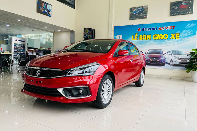 Đáng tiếc, tại thị trường Việt Nam mẫu xe Suzuki Ciaz thế hệ mới tiếp tục mất hút trên thị trường và nhiều tháng nằm trong top xe bán chậm nhất. Trong tháng 4, Suzuki Ciaz chỉ đạt doanh số 11 xe.
