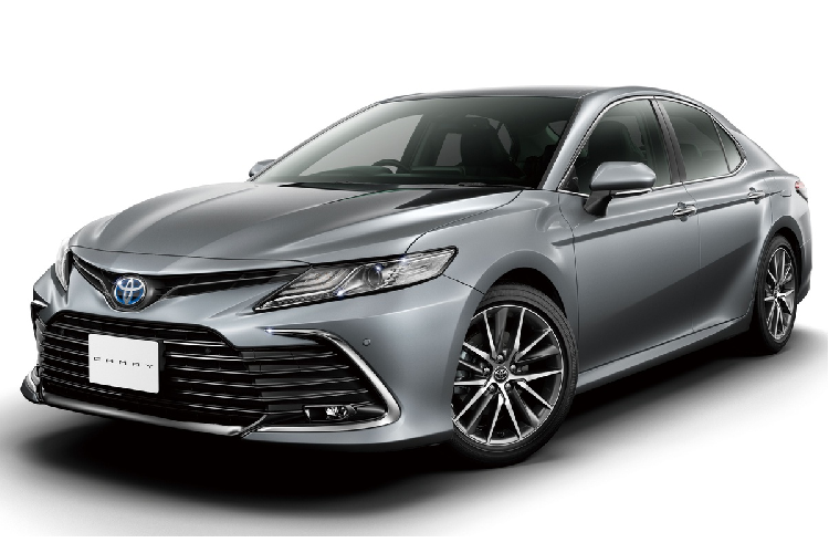 Sau thị trường Mỹ và châu Âu, Toyota Camry đời 2021 vừa được ra mắt tại Nhật Bản. Tương tự các thị trường khác, Camry bản nâng cấp của thế hệ thứ 8 được thay đổi đôi chút ở ngoại hình và nâng cấp về công nghệ. 