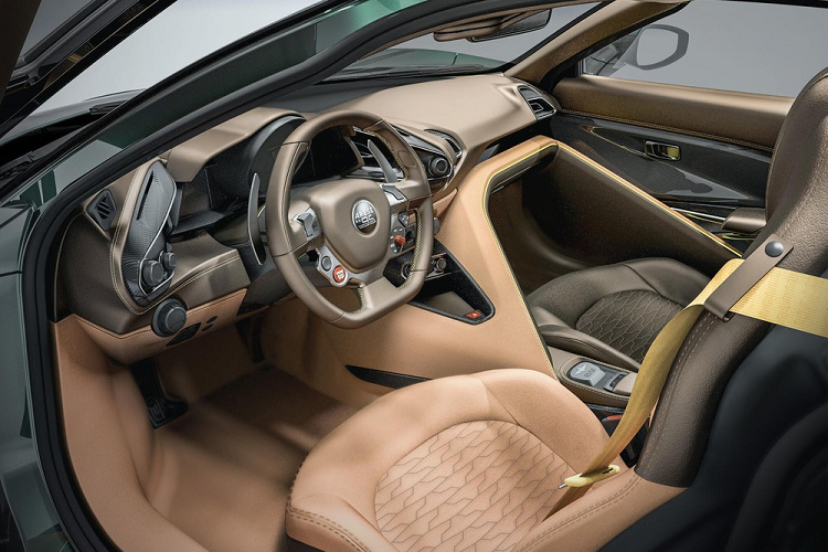 Khoảng 1 tháng trước, Touring Superleggera thông báo rằng họ đang chuẩn bị sẵn sàng hé lộ một sản phẩm đặc biệt để chúc mừng sinh nhật công ty lần thứ 95 trong năm nay. Được miêu tả là một chiếc coupe 2 chỗ sang trọng với động cơ đặt giữa đẳng cấp siêu xe, sản phẩm mới của Touring Superleggera có tên chính thức là Arese RH95, và giờ đây chúng ta có cơ hội nhìn ngắm nó một cách rõ ràng.