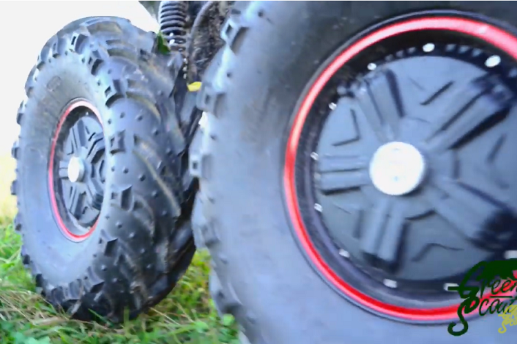 Được thiết kế với tư duy sử dụng đa năng và nổi bật vì độ tin cậy và khả năng bảo trì cao, Green Scout có rất ít bộ phận có thể bị hỏng. Nó hoàn toàn không có khí thải và tiếng ồn, do vậy nó có thể được sử dụng thoải mái ở những nơi xa xôi hẻo lánh mà không làm hại môi trường tự nhiên. Green Scout hiện nay đang tìm kiếm các nhà đầu tư.