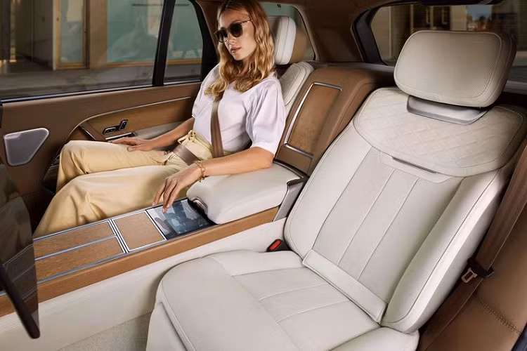 Gốc hydroxyl (OH) có khả năng ức chế sự phát triển của các tác nhân gây ô nhiễm như vi khuẩn và vi-rút.