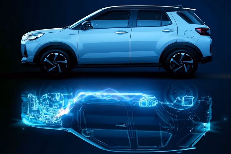 Toyota Raize hiện là một trong những mẫu xe mới được người tiêu dùng Việt Nam quan tâm nhất. Theo tin đồn, mẫu SUV cỡ nhỏ này chuẩn bị ra mắt Việt Nam vào tháng 11 tới đây với giá khởi điểm dự kiến chỉ 450 triệu đồng.