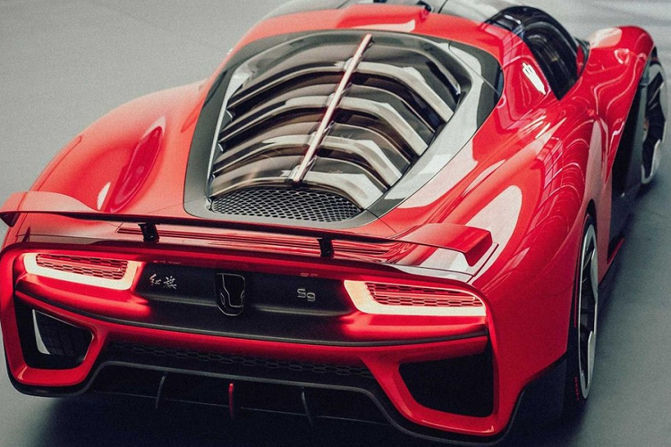 Các thông tin chính xác về hiệu suất vận hành của S9 vẫn còn khan hiếm vào lúc này, nhưng được biết nó có thể gia tốc từ 0-100 km/h trong chỉ 1,9 giây.