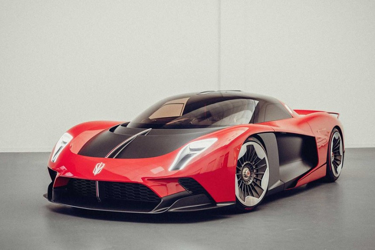 L-Concept không phải là mẫu xe mới ra mắt thú vị duy nhất của thương hiệu Hồng Kỳ ở Triển lãm Ô tô Thượng Hải 2021. Mẫu concept sedan sang trọng đó chia sẻ sân khấu với hypercar S9 – hay chính xác hơn là phiên bản nâng cấp, sẵn sàng đi vào dây chuyền lắp ráp của siêu xe Hồng Kỳ S9 hoàn toàn mới này.