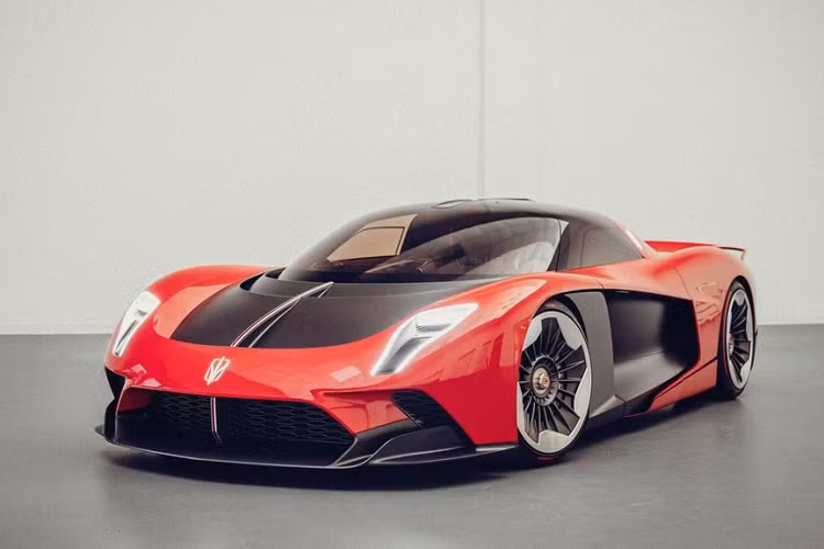 L-Concept không phải là mẫu xe mới ra mắt thú vị duy nhất của thương hiệu Hồng Kỳ ở Triển lãm Ô tô Thượng Hải 2021. Mẫu concept sedan sang trọng đó chia sẻ sân khấu với hypercar S9 – hay chính xác hơn là phiên bản nâng cấp, sẵn sàng đi vào dây chuyền lắp ráp của siêu xe Hồng Kỳ S9 hoàn toàn mới này.