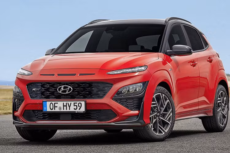 Gói Smartsense gồm hệ thống phanh tự động khẩn cấp, phát hiện người đi bộ, hỗ trợ giữ làn, cảnh báo điểm mù, hỗ trợ tránh va chạm, hỗ trợ phanh tránh phương tiện cắt ngang phía sau, cảnh báo va chạm trước và đèn pha thích ứng.