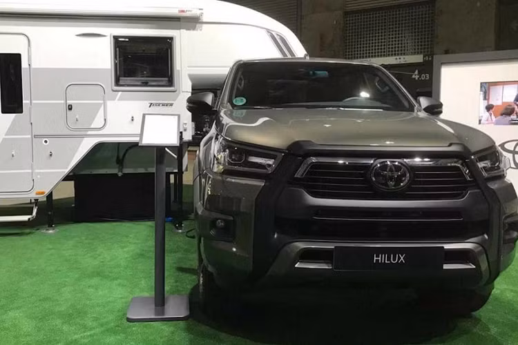 Về mặt giá xe Toyota Proace Verso Camper, nó có mức khởi điểm từ 39.699 euro (tương đương 1,04 tỷ đồng), còn Proace City Mini Camper có giá 27.547 euro (tương đương 724 triệu đồng).