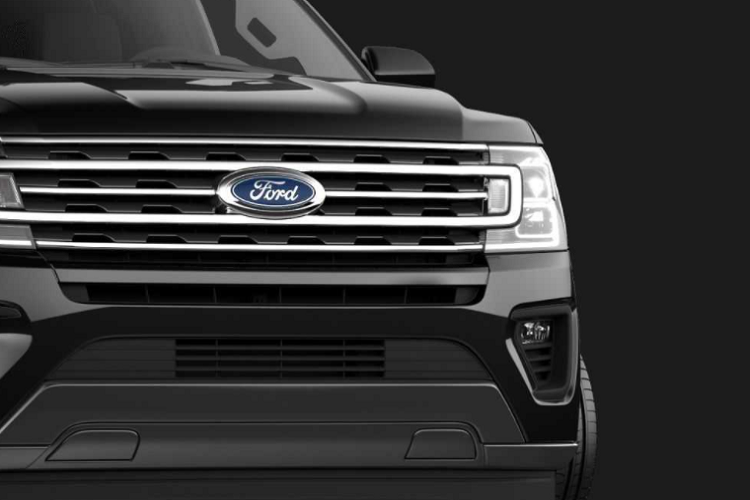 Các tính năng công nghệ, tiện nghi của xe thì không có thay đổi gì.