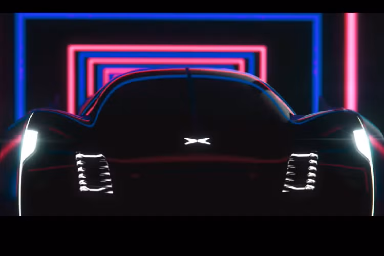 Chiếc xe bay thế hệ mới sẽ tiến thêm một bước nữa và trở thành một phương tiện kết hợp máy bay/ô tô hoàn chỉnh, có thể thực hiện các chuyến bay đô thị ở độ cao thấp, dễ dàng như khi nó chạy trên đường phố.