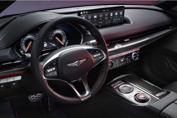 Cả 3 động cơ này đều ghép nối với hộp số tự động 8 cấp và dẫn động cầu sau hoặc dẫn động 4 bánh.