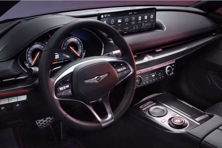 Cả 3 động cơ này đều ghép nối với hộp số tự động 8 cấp và dẫn động cầu sau hoặc dẫn động 4 bánh.