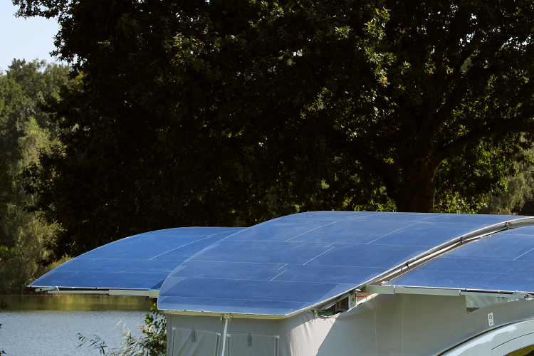 Solar Team Eindhoven sẽ dùng Stella Vita thực hiện hành trình 3.000 km qua châu Âu