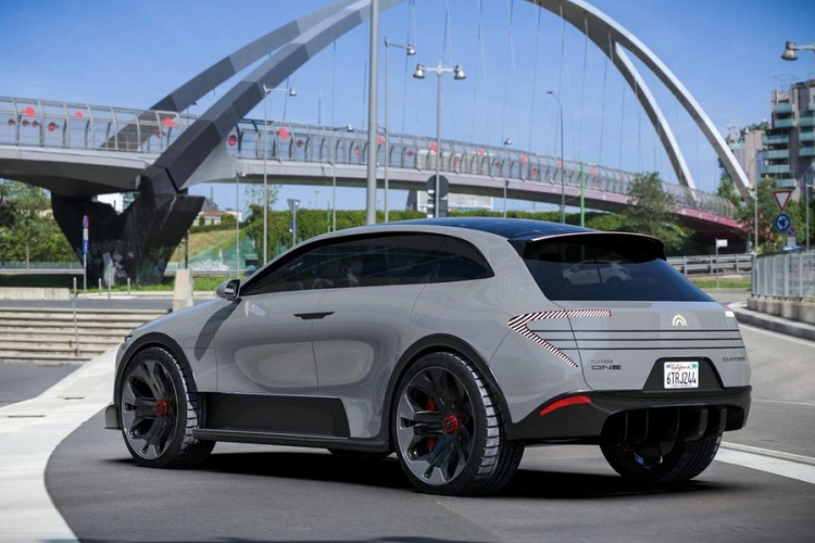 Cự li nói trên là đủ để giải phóng chiếc xe khỏi sự phụ thuộc vào những điểm sạc điện, ít nhất là trong các tình huống lái xe đô thị mỗi ngày. Tính năng này sẽ khiến Humble One trở nên cực kỳ hấp dẫn.