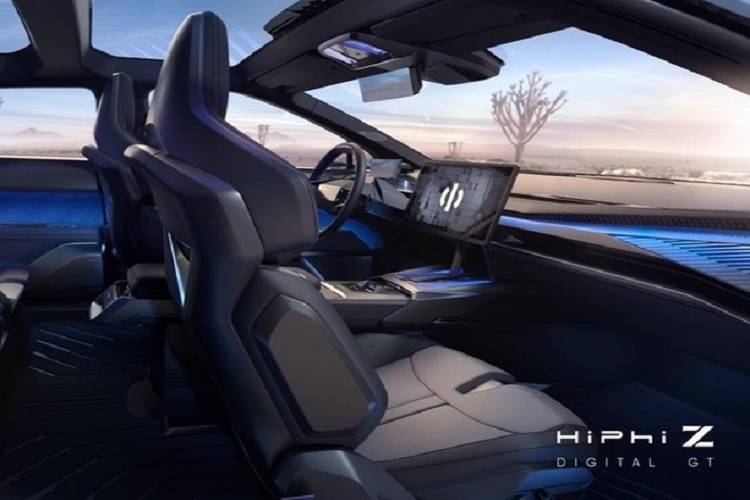 Nhưng Human Horizons không hề có ý định đi chậm lại và đang chuẩn bị ra mắt thị trường một mẫu xe điện “chất viễn tưởng” khác. Vào ngày 6 tháng 11 vừa qua, công ty đã vén màn Human Horizons HiPhi Z 2022 mới, một mẫu xe điện được định vị là sedan cao cấp mới, với 95% thiết kế đã hoàn thiện và dự kiến ra mắt vào tháng 4 năm sau tại Triển lãm Ô tô Bắc Kinh 2022.