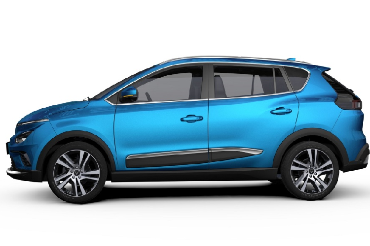 Nội thất bên trong sử dụng chất liệu da với các trang bị tiện nghi như màn hình giải trí 10 inch đặt dọc trong nội thất, bảng đồng hồ kỹ thuật số 7 inch sau vô lăng, điều hòa tự động,…