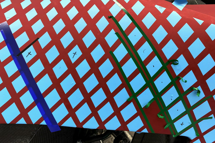 Giám đốc Color &amp; Trim của thương hiệu, Jorg Grumer cho biết, “Chúng tôi có niềm tin sâu sắc rằng chúng tôi không bao giờ được từ bỏ và động lực quan trọng nhất của chúng tôi phải luôn là biến những điều không thể thành có thể cho khách hàng.”