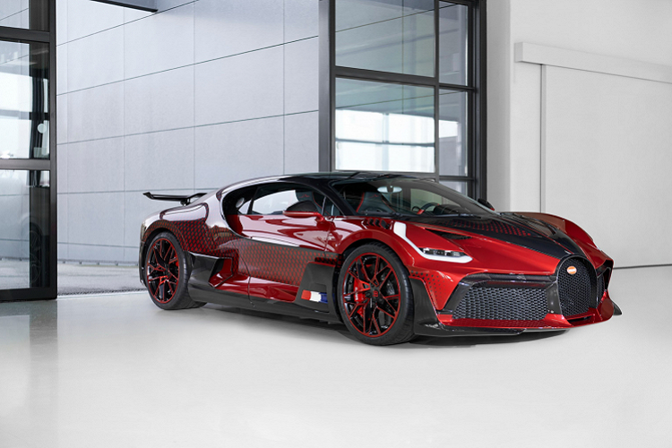 Bugatti Divo Lady Bug cũng là tên gọi chính thức của chiếc xe. Phiên bản hypercar độc đáo này đã được bàn giao cho chủ nhân vào đầu năm nay.