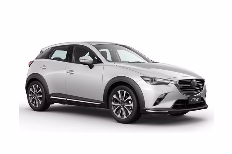 Ở Việt Nam, Mazda CX-3 cũng đã chính thức ra mắt vào hồi tháng 4 năm nay với 3 phiên bản và giá bán dao động từ 639 - 719 triệu đồng. Cung cấp sức mạnh cho Mazda CX-3 tại Việt Nam là động cơ xăng SkyAtiv-G 4 xi-lanh, dung tích 1.5L với công suất tối đa 110 mã lực và mô-men xoắn cực đại 144 Nm, đi kèm hộp số tự động 6 cấp có chế độ Sport.