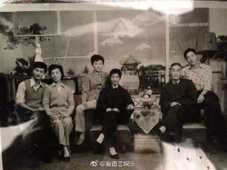 Ngam loat anh gia toc toan nguoi dep cua Pham Bang Bang-Hinh-4