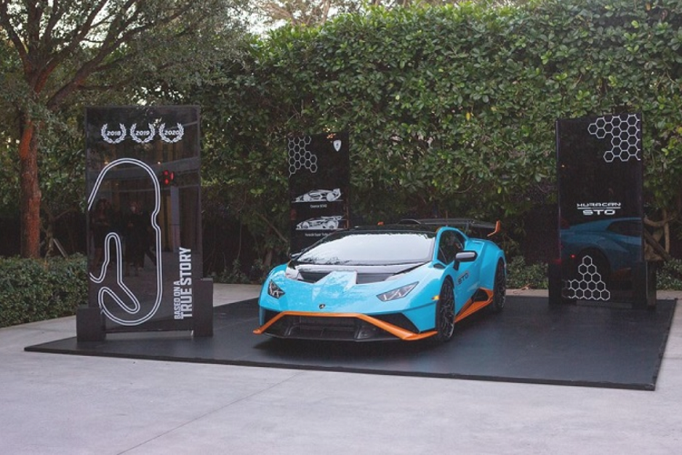 Ý tưởng trưng bày Lamborghini Huracan STO mới này được cho là sẽ thúc đẩy sức sáng tạo và nguồn cảm hứng nghệ thuật đương đại trong tuần lễ Art Basel Miami.