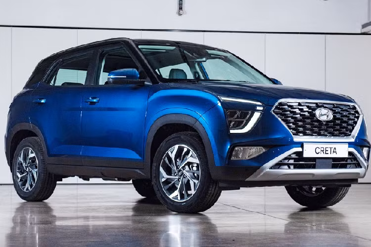 Vào hồi tháng 2 năm ngoái, Hyundai đã chính thức vén màn thế hệ mới của dòng xe Creta tại thị trường Ấn Độ. Sau hơn 1 năm, hãng Hyundai lại tiếp tục giới thiệu Creta 2021 tại thị trường Nga. So với xe ở Ấn Độ, Hyundai Creta 2021 mới dành cho thị trường Nga có thiết kế khác biệt một chút. Theo đó, mẫu crossover cỡ B này được trang bị lưới tản nhiệt và cản trước có thiết kế riêng, không giống với Hyundai Creta hiện đang được bán ở Ấn Độ.
