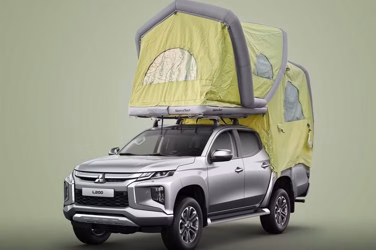 Ngày nay, những chiếc xe ôtô Mitsubishi được coi là một cái bóng mờ nhạt so với quá khứ huyền thoại của chính mình. Điều này đặc biệt đúng ở châu Âu, nơi nhà sản xuất ôtô đã quyết định ngừng phát triển các mẫu xe mới và thay vào đó sẽ đổi thương hiệu và bán xe do Renault sản xuất. May mắn, công ty Nhật Bản dường như vẫn có một vài “bài tủ” dành cho khách hàng của mình ở Lục địa Già.