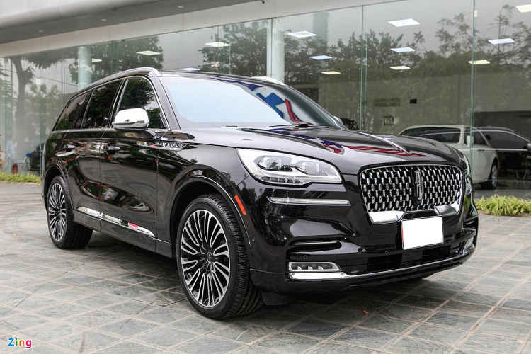 SUV hang sang 7 cho - Lincoln Aviator Black Label hon 6 ty dong