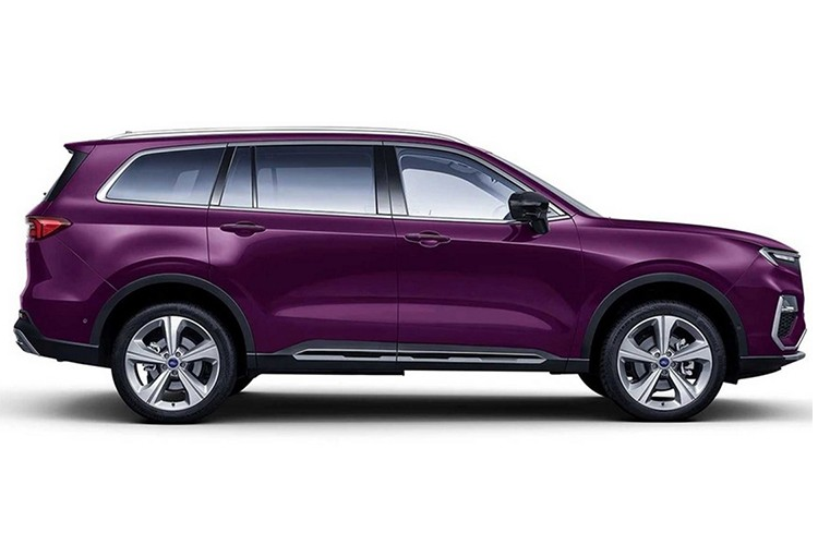 Vòng sang bên sườn, chúng ta sẽ thấy bộ vành la-zăng 20 inch với thiết kế 5 chấu, nẹp mạ crôm trên cửa và bao quanh cửa sổ giống Ford Equator. Trong khi đó, đường chân kính của Ford Equator Sport 2022 hất dần lên ở cột D thay vì thẳng như Equator, mang đến thiết kế phong cách hơn. Đằng sau xe được trang bị cụm đèn hậu nằm ngang, không nối liền với nhau, và tem chữ nổi "Equator Sport" bên dưới logo của hãng Ford...