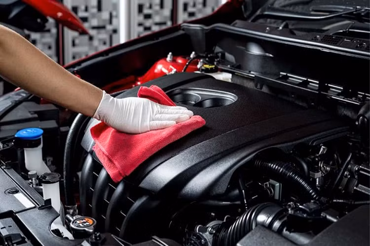 Kinh nghiem ve sinh khoang may oto vua sach vua nhanh-Hinh-5