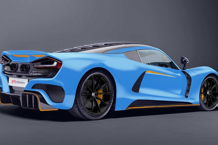 Ra mắt chính thức vào tháng 12/2020, Hennessey Venom F5 đặc biệt là mẫu xe sản xuất giới hạn 24 chiếc toàn cầu theo đơn đặt hàng của từng khách hàng. Bộ phận chuyên trách Hennessey Special Vehicles sẽ đóng vai trò chính trong dự án này.