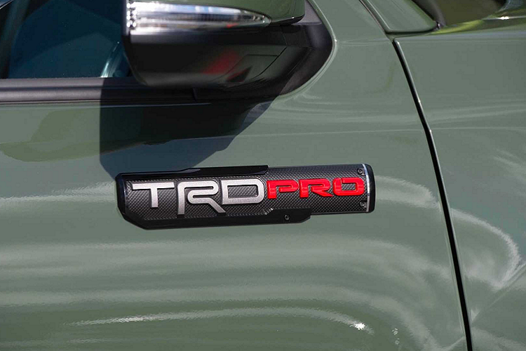 Thống kế trong 6 tháng đầu năm 2020, đã có 104.698 chiếc Tacoma đến tay khách hàng tại Mỹ. Trong khi đó, Ford Ranger xếp thứ 2 với 45.988 xe, xếp trước Chevrolet Colorado với 41.273 xe.