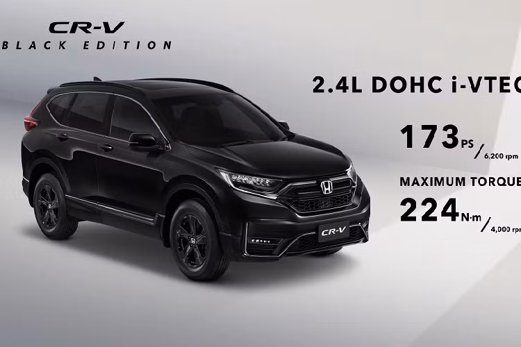 Giá xe Honda CR-V Black Edition 2021 cho 2 phiên bản 2.4 ES 4WD và 2.4 EL 4WD được bán ra lần lượt là 1,529 và 1,579 triệu bath (tương đương 1,05 và 1,08 tỷ đồng). Ngoài ra phiên bản cao cấp nhất sử dụng động cơ Diesel và dẫn động 4WD là DT-EL 4WD có giá lên đến 1,759 triệu bath (khoảng 1,2 tỷ đồng).